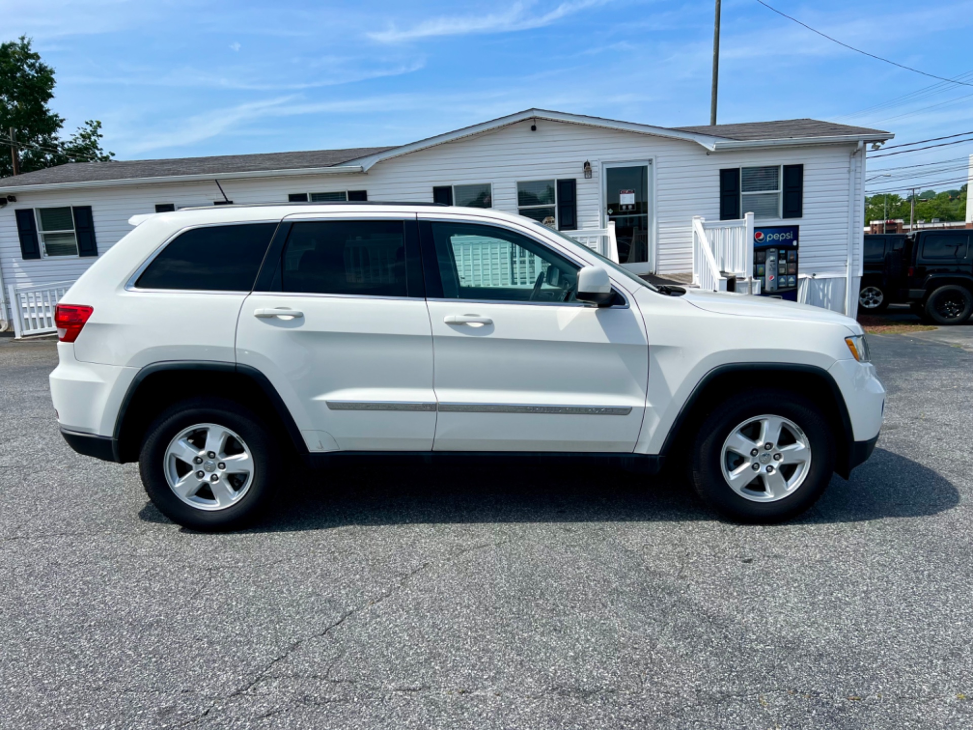 jeep grand cherokee 2012 1C4RJEAG6CC270978 image jeep grand cherokee 2012 1C4RJEAG6CC270978 image